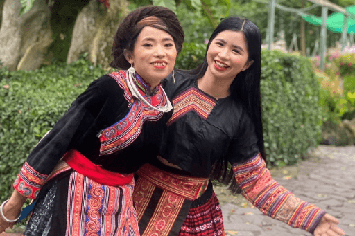 ラオスの仕事観は、家族の絆、伝統産業、そして協力の視点